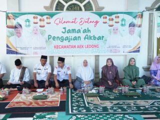 TP PKK Kabupaten Asahan Hadiri Pengajian Akbar di Desa Padang Sipirok