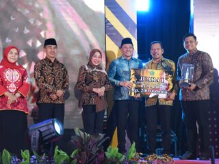 Lomba RT 2025 Selesai Digelar, Bupati Sidoarjo Serahkan Hadiah Miliaran Rupiah