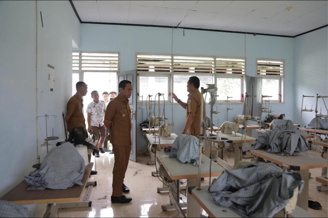 Wali Kota Kotamobagu Tinjau Fasilitas Pelatihan Kerja Dinas Perindustrian dan Tenaga Kerja