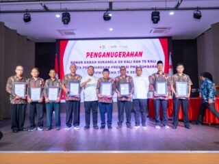 Bupati Gresik Apresiasi Pendonor Sukarela dan Prestasi PMR Jumbara X Jawa Timur 2025