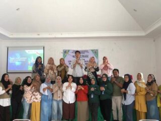 Pemkot Kotamobagu Gelar Sosialisasi Lingkungan dan Pengelolaan Sampah di Desa Pontodon