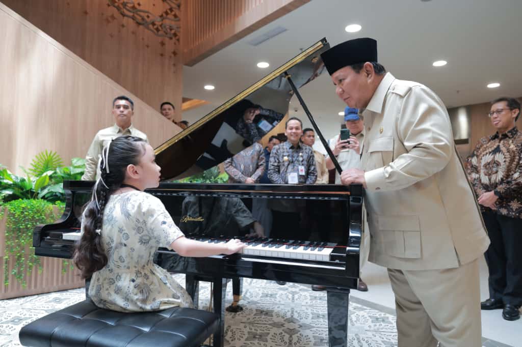 Pianis Cilik Anjani Bikin Presiden Prabowo Terhenti Saat Resmikan RS KEI Surakarta