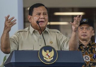 Prabowo: Saya Tanggung Jawab Soal Kereta Cepat Whoosh