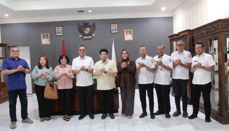 Sekda Kotamobagu Terima Kunker Pansus Perumda DPRD Sulut