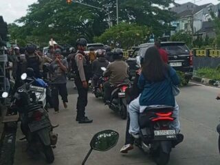 Tim Presisi Jaguar Turun Tangan, Warga Gagalkan Aksi Debt Collector di GDC
