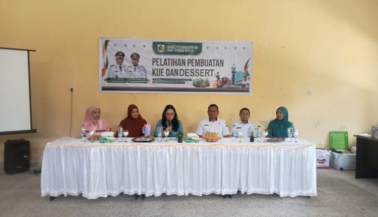 Wakil Ketua TP-PKK Kotamobagu Buka Pelatihan Pembuatan Kue dan Dessert