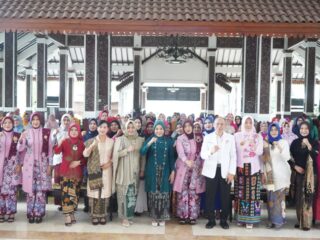 TP-PKK Sidoarjo Gelar Peringatan Hari Ibu ke-97 dan Hari Disabilitas Internasional