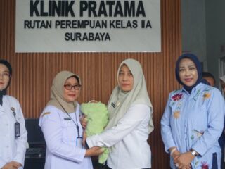 Pemkab Sidoarjo Terima Penyerahan Bayi Dua Pekan dari Rutan Porong