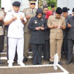 Peringati Harjasda ke-167, Wabup Sidoarjo Pimpin Ziarah Makam Mantan Bupati