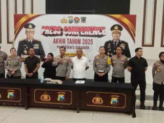 Polrestabes Surabaya Gelar Rilis Akhir Tahun 2025, Ungkap Tren Kamtibmas dan Penanganan Kasus