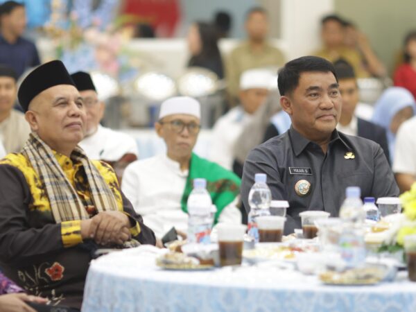 Pererat Silaturahmi, Gubernur Yulius Gelar Buka Puasa Bersama MUI Sulut