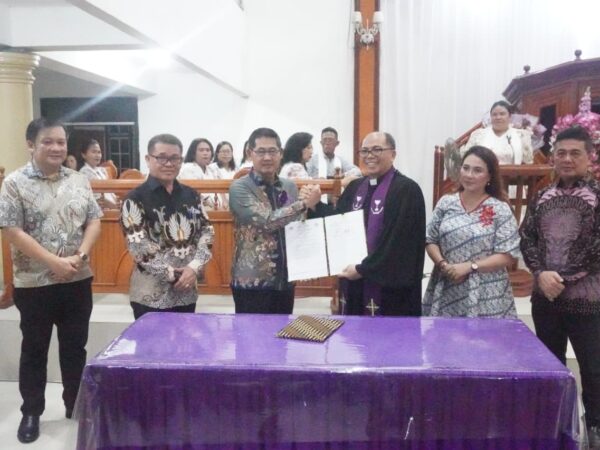 Pemkot Bitung – GMIM Teken Kerja sama Wisata Religi, SK Panitia Peresmian Replika Bait Suci Dikukuhkan