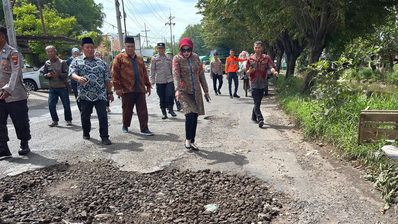 Wabup Sidoarjo Targetkan Perbaikan Jalan Rusak dan Jembatan selesai Sebelum Lebaran
