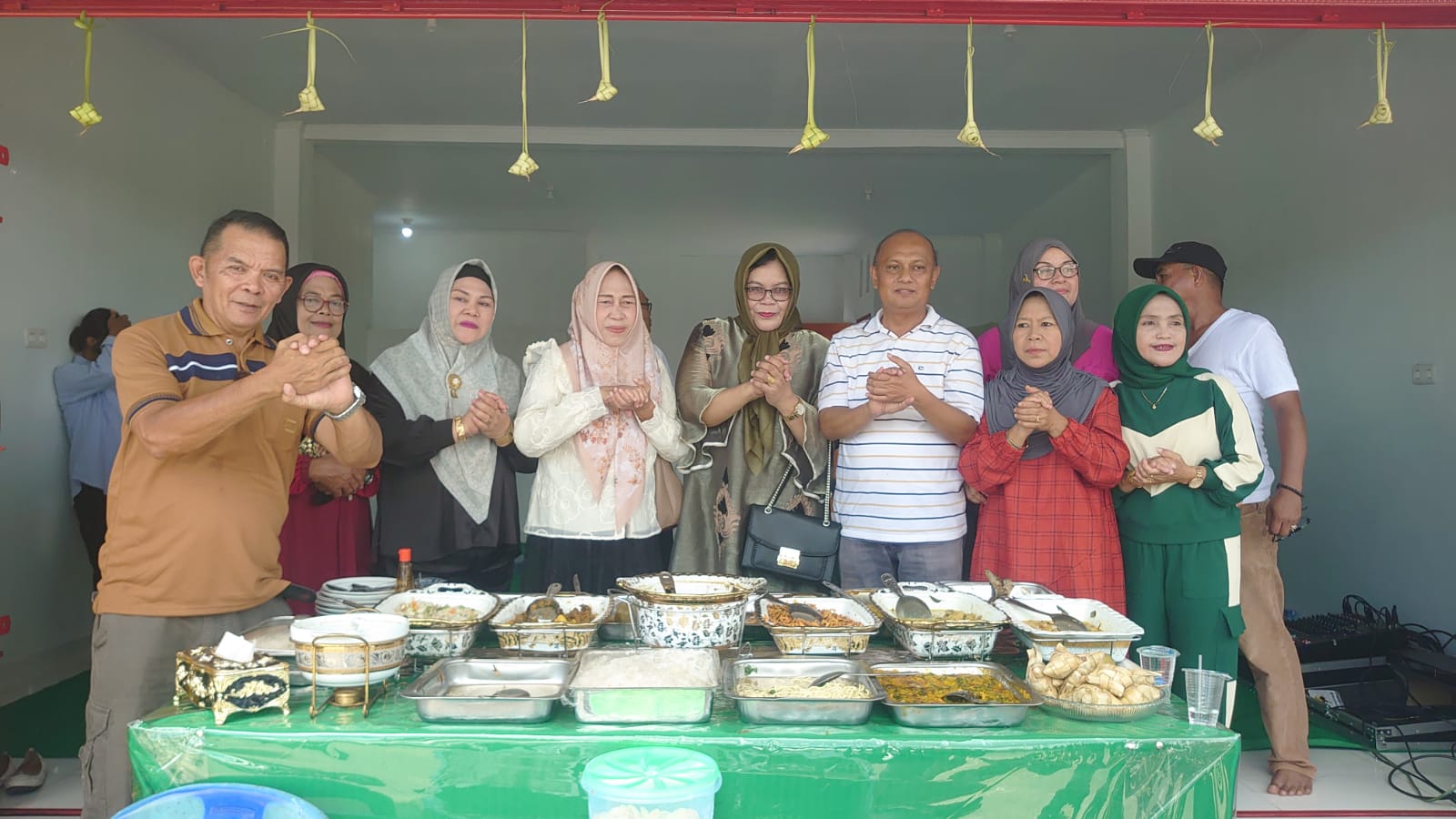 Henny Kaseger Hadiri Lebaran Ketupat di Kotamobagu Barat, Warga Antusias Sambut Silaturahmi