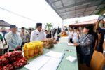 Gubernur Yulius Tinjau Program Gerakan Pangan Murah di Tutuyan, Boltim 