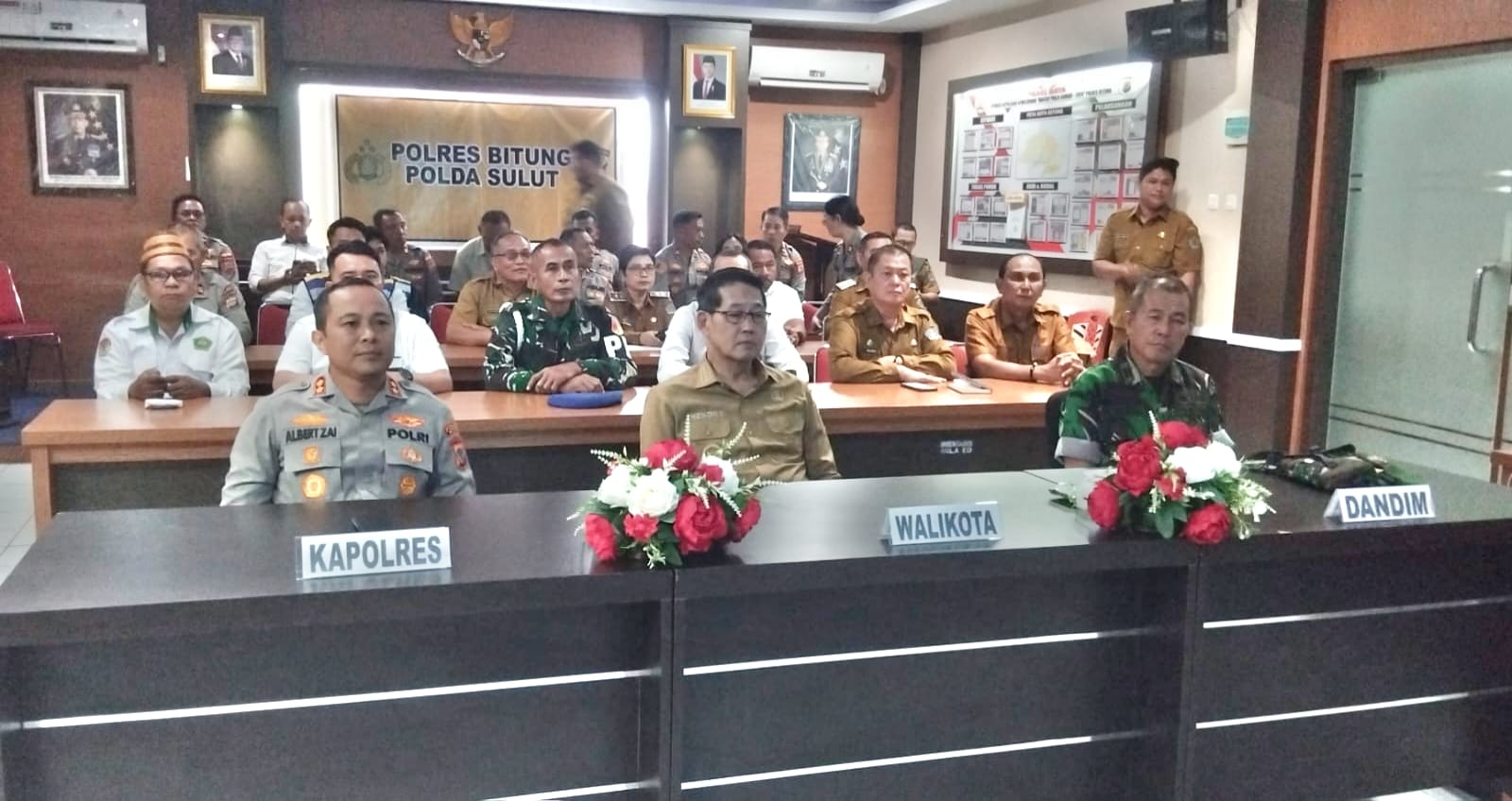 Wali Kota Bitung Bersama Forkopimda Ikut Zoom Rakor Idulfitri 1447 H