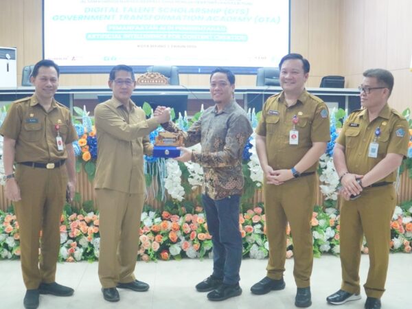 Wali Kota Bitung Hengky Honandar Buka Pelatihan GTA dan DEA, Bitung Jadi Pelopor di Sulut