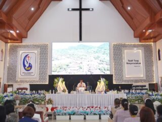 Wabup Dony Tekankan Peran Sentral Wanita dalam Pembangunan dan Spritual 