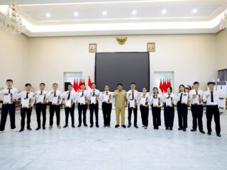 Lepas Peserta Magang ke Jepang, Ini Pesan Penting Gubernur Yulius 