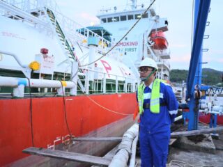 Pertamina Patra Niaga Pastikan Keandalan Sarfas dan Stok LPG Melalui Kunjungan Manajemen di Kendari  