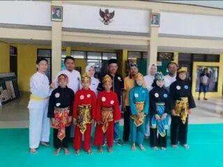 SDN Jambu 2 Borong Juara O2SN Burneh 2026, Haidar Ukir Quatrick Meski Sempat Cedera