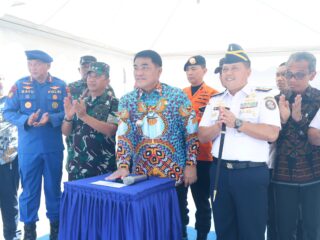 Gubernur Yulius Resmikan Gedung Baru Mako Zona Tengah Bakamla RI  