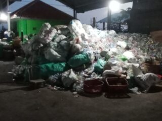 Kelola Sampah dengan Biopori Organik, TPS 3R Desa Randuboto Bersih dan Bebas Bau