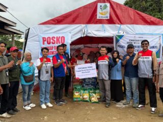 Pertamina Salurkan Bantuan Untuk Warga Terdampak Banjir di Kota Kendari 