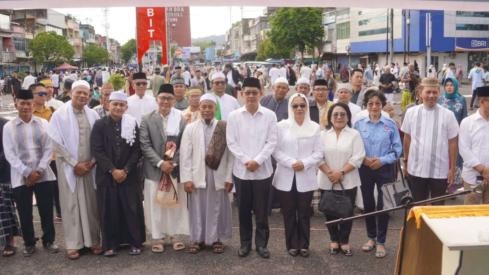 Pemkot Bitung Gelar Sholat Idul Adha di 10 Titik dan Salurkan Puluhan Hewan Kurban
