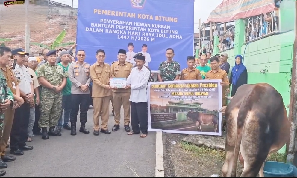 Pemkot Bitung Serahkan Sapi Kurban Bantuan dari Presiden RI di Matuari