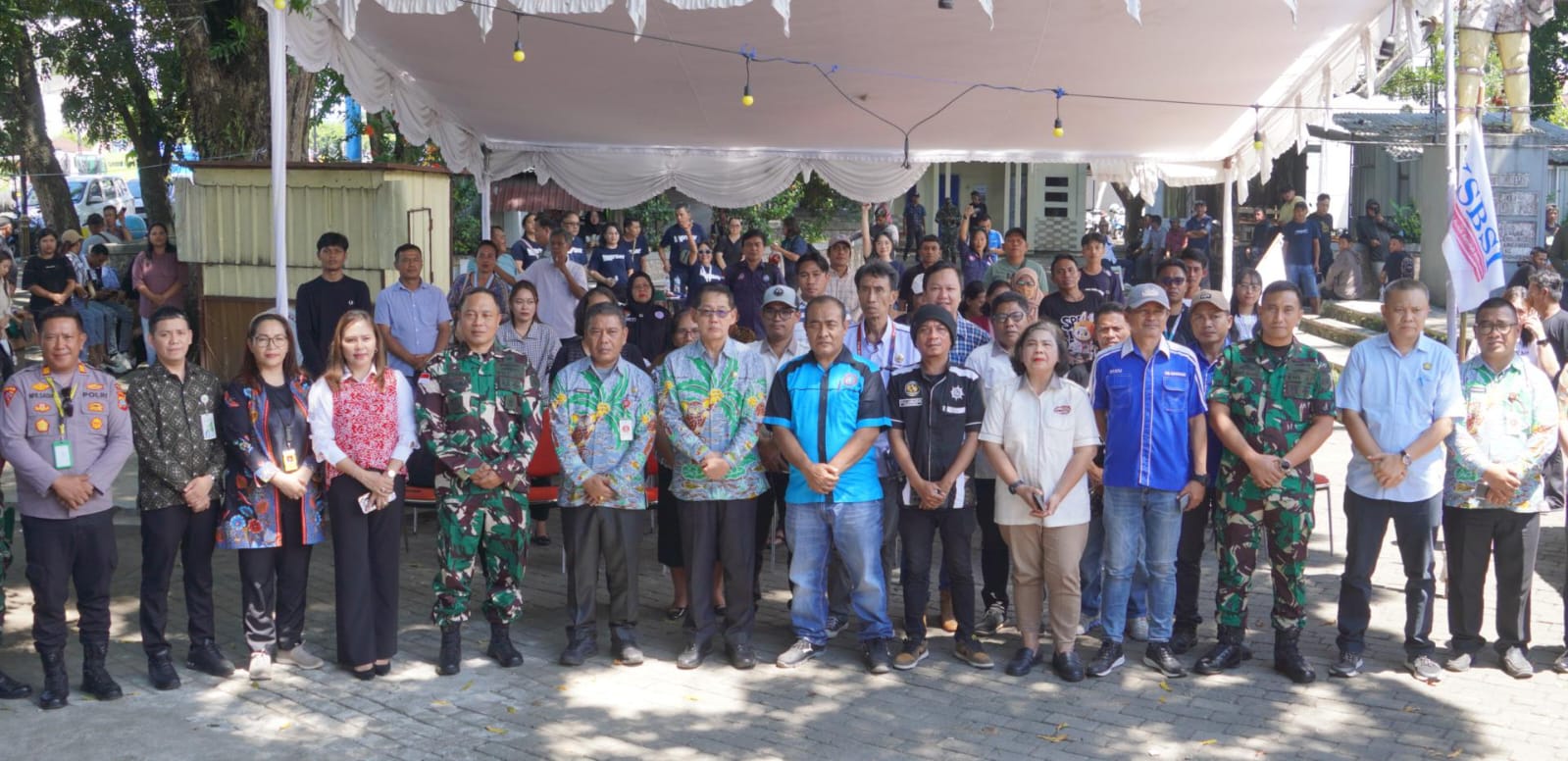 Peringatan May Day 2026 di Bitung Berlangsung Meriah, Dibuka Wali Kota Hengky Honandar