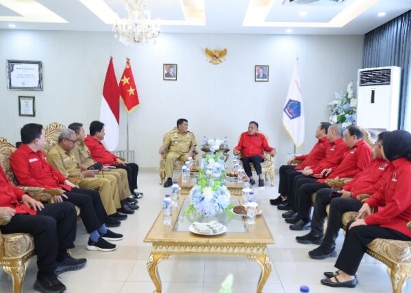 Perkuat Sinergi Bangun Daerah, Gubernur Yulius Terima Kunjungan Silaturahmi Pengurus DPD PDI Perjuangan Sulut 