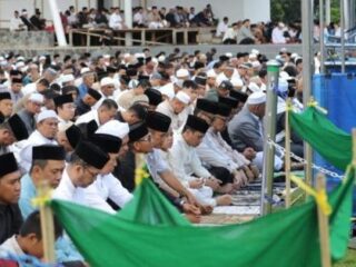 Wali Kota dan Wawali Kotamobagu Rayakan Idul Adha 1447 H Bersama Masyarakat, Perkuat Nilai Kebersamaan dan Kepedulian Sosial