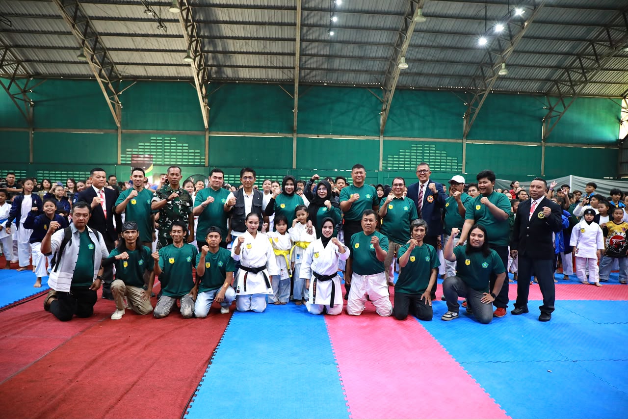 450 Atlet Karate Ramaikan Porkab Sidoarjo 2026, Wabup Mimik: Lahirkan Generasi Berprestasi dan Berkarakter