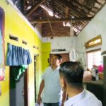 Bupati Subandi Sidak RTLH di Krembung, Temukan Kamar Tidur Menyatu dengan Kamar Mandi