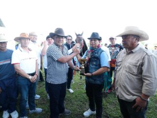 Buka Kejuaraan Pacuan Kuda 2026, Gubernur Yulis Ajak Sinergi Majukan Olahraga Berkuda di Sulut