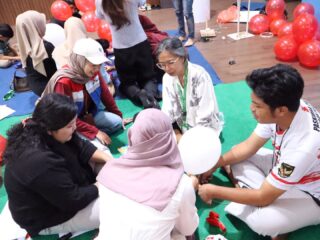 Pertamina Patra Niaga Sulawesi Dorong Kemandirian Kelompok Binaan Lewat Pelatihan Kreasi Dekorasi Acara 