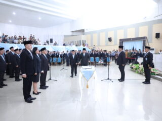 134 Pejabat Resmi Dilantik Gubernur Yulius