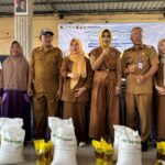 Wabup Sidoarjo Salurkan Bantuan Pangan Untuk 1.600 KPM di Kecamatan Wonoayu