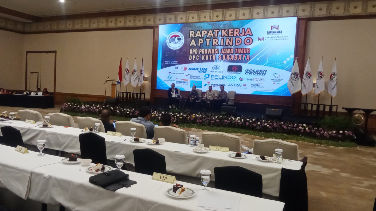 Aptrindo Jatim Gelar Rakerda Perdana 2026, Bahas Zero ODOL hingga Opsen Pajak