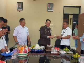 Forkopimcam Burneh Beri Kejutan Hari Bhayangkara ke-80, Perkuat Sinergi Jaga Kamtibmas