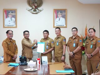 Perkuat Kinerja Pemerintahan, Gubernur Yulius Percayakan Plt Baru di 3 OPD 