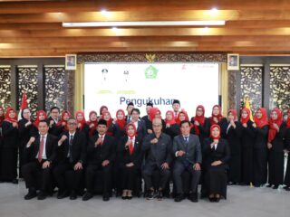 Kukuhkan 29 Kepala UPTD Puskesmas, Wabup Mimik Minta Pelayanan Cepat, Ramah, dan Humanis