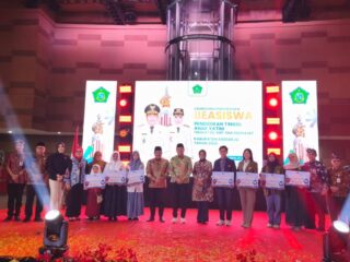 Pemkab Sidoarjo Luncurkan 4.000 Beasiswa Pendidikan 2026, Bupati Subandi: Investasi Terbaik Ada pada SDM