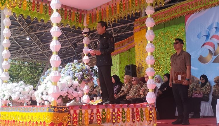 Pimpin Upacara HARGANAS 2026, Wali Kota Weny Gaib Tekankan Pentingnya Ketahanan Keluarga di Era Digital