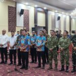 Peresmian penyalaan listrik 24 jam di Ruang C.J Rantung, Kantor Gubernur Sulut. (Foto: Diskominfo Sulut)