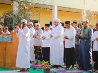 Bupati Sirajudin Lasena Ajak Warga Berikhtiar, Sholat Istisqa Digelar untuk Memohon Hujan dan Keberkahan
