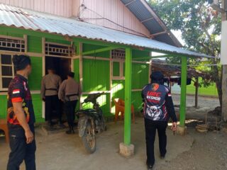 Patroli di Wilayah Dumoga, Tim URC Resmob Polres Bolmong Imbau Warga Jaga Kamtibmas