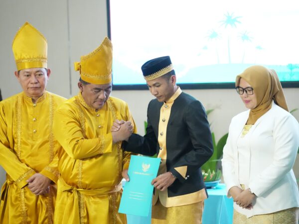 Wabup Aditya Pontoh Terima Nota Dinas Plt. Bupati Bolmut dari Gubernur Sulut