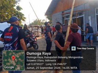 Di Sela Patroli Cipta Kondisi, Tim URC Polres Bolmong Bantu Warga